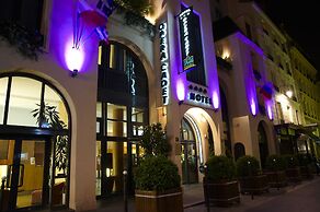 Opera Cadet Hotel