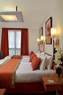 Opera Cadet Hotel