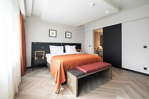 Hyllit Hotel