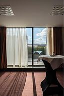 Hyllit Hotel