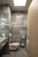 Hyllit Hotel