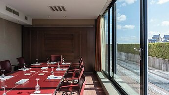 Hyllit Hotel