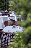 Hyllit Hotel