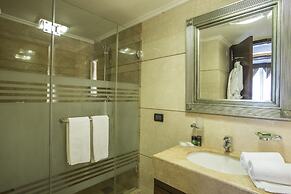 Imperial Suites Hotel