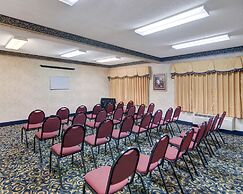 Quality Inn & Suites Grand Prairie South