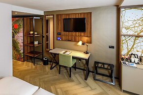 DoubleTree by Hilton Royal Parc Soestduinen