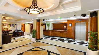 Excelsior Hotel Downtown
