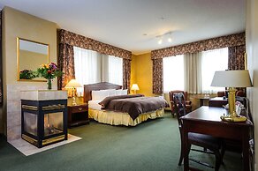 Peterborough Inn & Suites Hotel