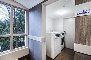 Holiday Inn Express & Suites Langley by IHG