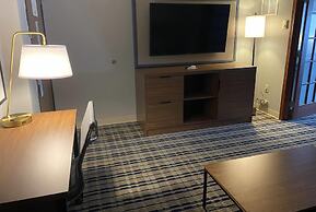 AmericInn by Wyndham Austin