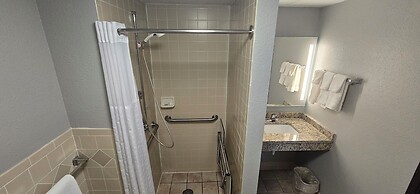 AmericInn by Wyndham Austin