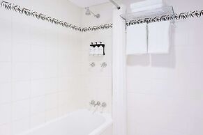 Abode Tuggeranong