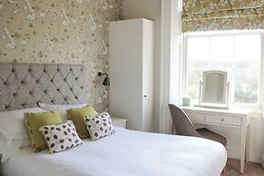 Bartley Lodge Hotel