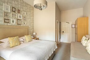 Bartley Lodge Hotel