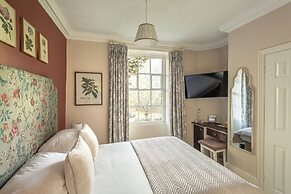 Bartley Lodge Hotel