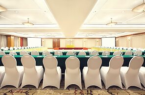 Menara Peninsula Hotel Jakarta