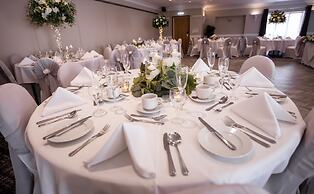 Holiday Inn A55 Chester West by IHG