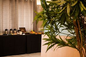 Holiday Inn A55 Chester West by IHG