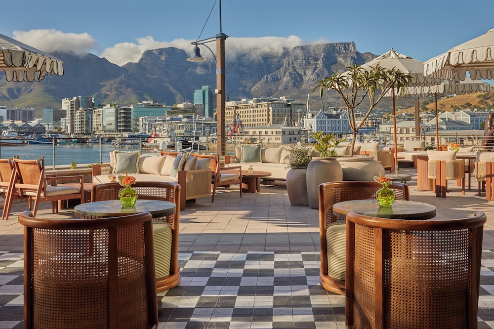 InterContinental Table Bay Cape Town by IHG