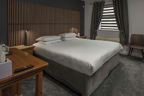 Best Western Claydon Hotel