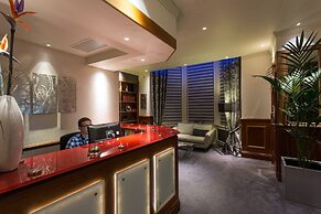 Henley House Hotel