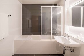 Hotel Mirabeau, BW Signature Collection