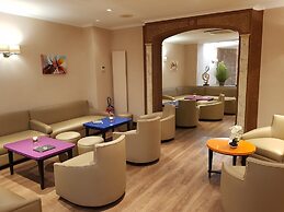 Hotel Champerret Elysees