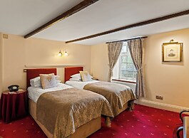 Two Bridges Hotel