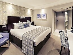 Mercure Leeds Parkway Hotel