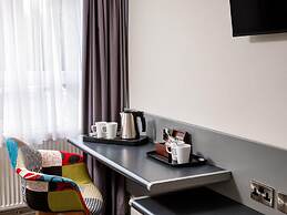 Mercure Chester Abbots Well Hotel