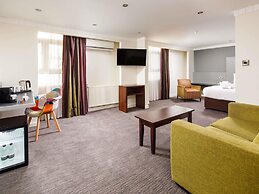 Mercure Chester Abbots Well Hotel