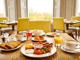 Mercure Chester Abbots Well Hotel