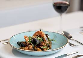 The Hog's Back Hotel & Spa Farnham