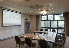 The Hog's Back Hotel & Spa Farnham