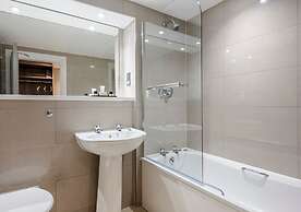The Hog's Back Hotel & Spa Farnham