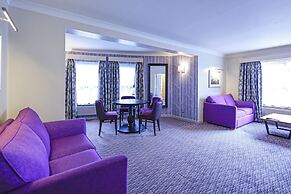 Gloucester Robinswood Hotel by Sunday