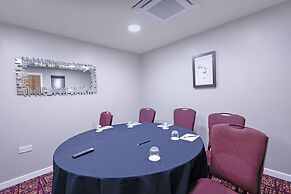 Gloucester Robinswood Hotel by Sunday