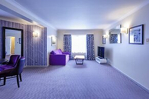 Gloucester Robinswood Hotel by Sunday