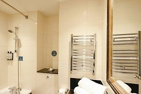 Gloucester Robinswood Hotel by Sunday