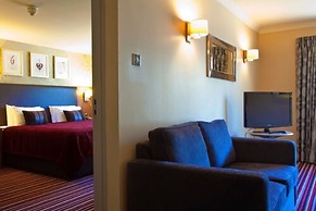 Gloucester Robinswood Hotel by Sunday