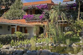 Hostería Las Quintas Hotel