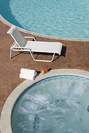 Lido Beach Resort