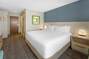 DoubleTree by Hilton Spokane City Center