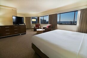 DoubleTree by Hilton Spokane City Center