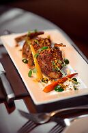 DoubleTree by Hilton Spokane City Center