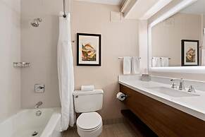 DoubleTree by Hilton Spokane City Center