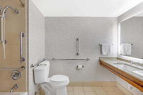 DoubleTree by Hilton Spokane City Center