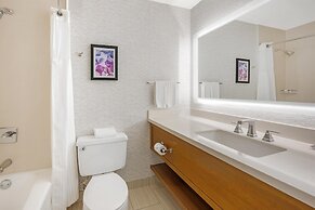 DoubleTree by Hilton Spokane City Center