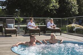 St Pierre Park Hotel & Golf