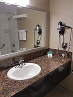 Quality Inn Downtown Inner Harbour